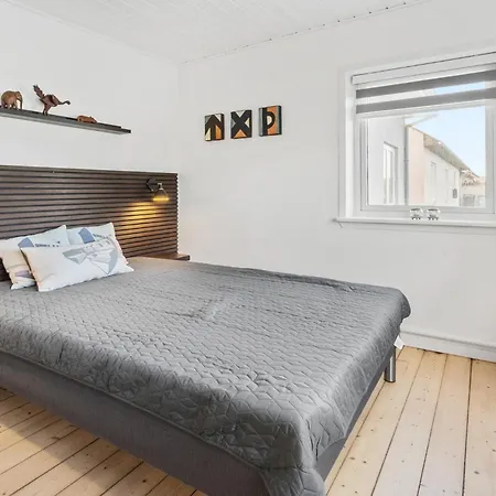 3 Bedroom In *